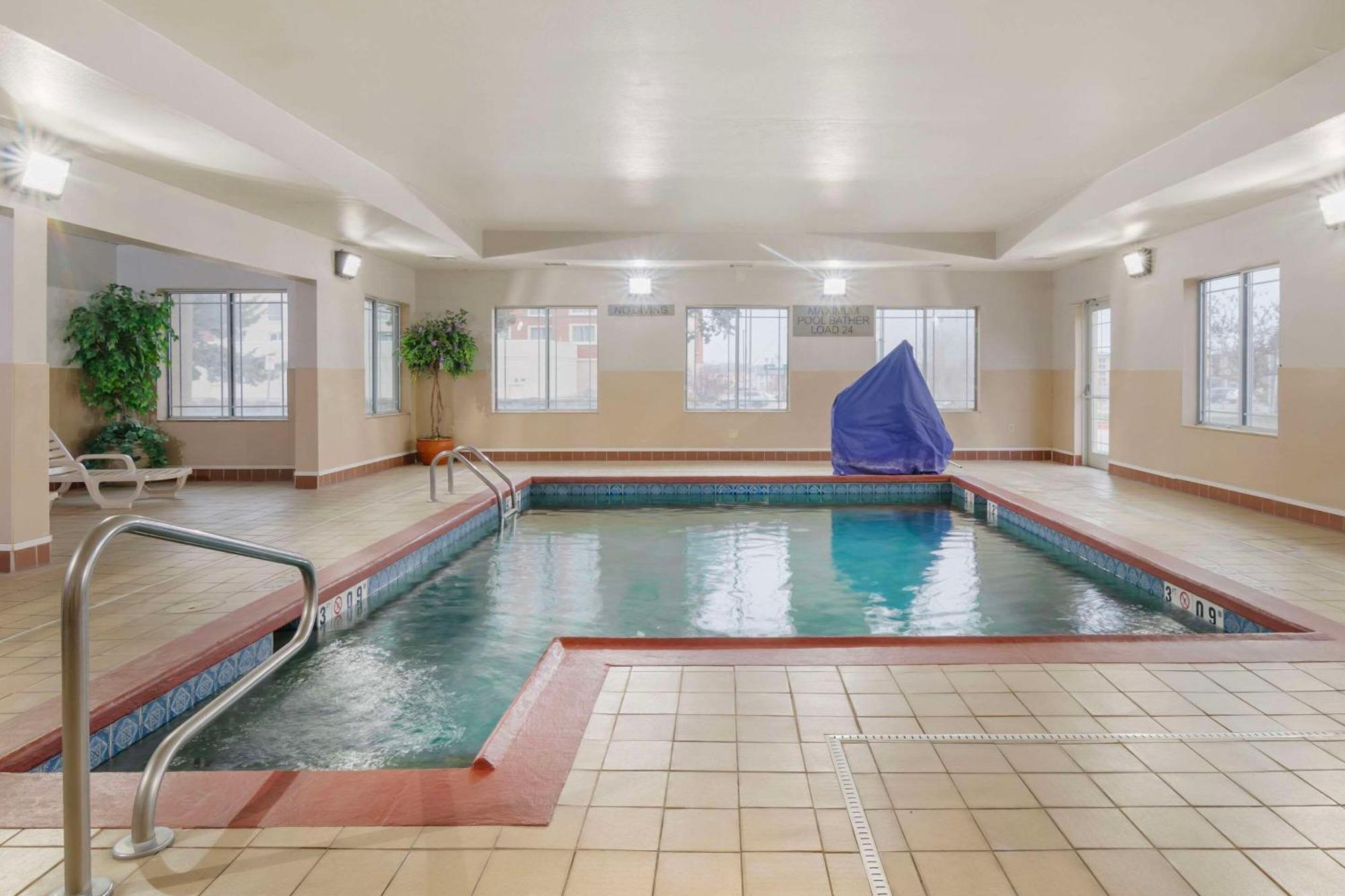 Country Inn & Suites By Radisson, Columbia, Mo Экстерьер фото